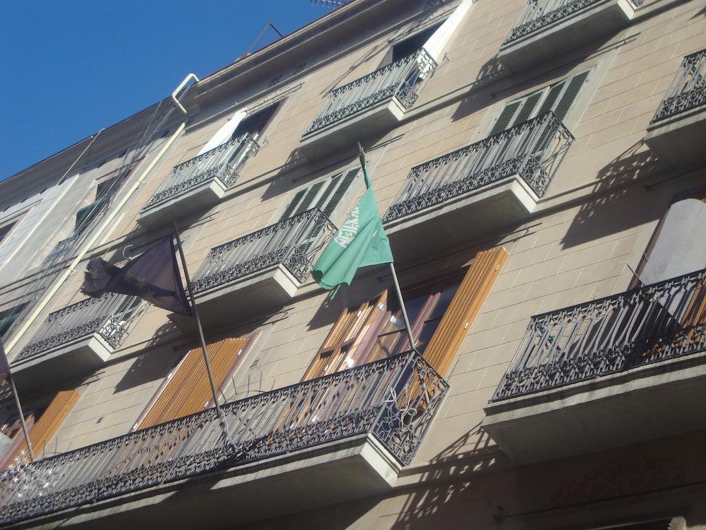 Hostel Turisol Βαρκελώνη Εξωτερικό φωτογραφία